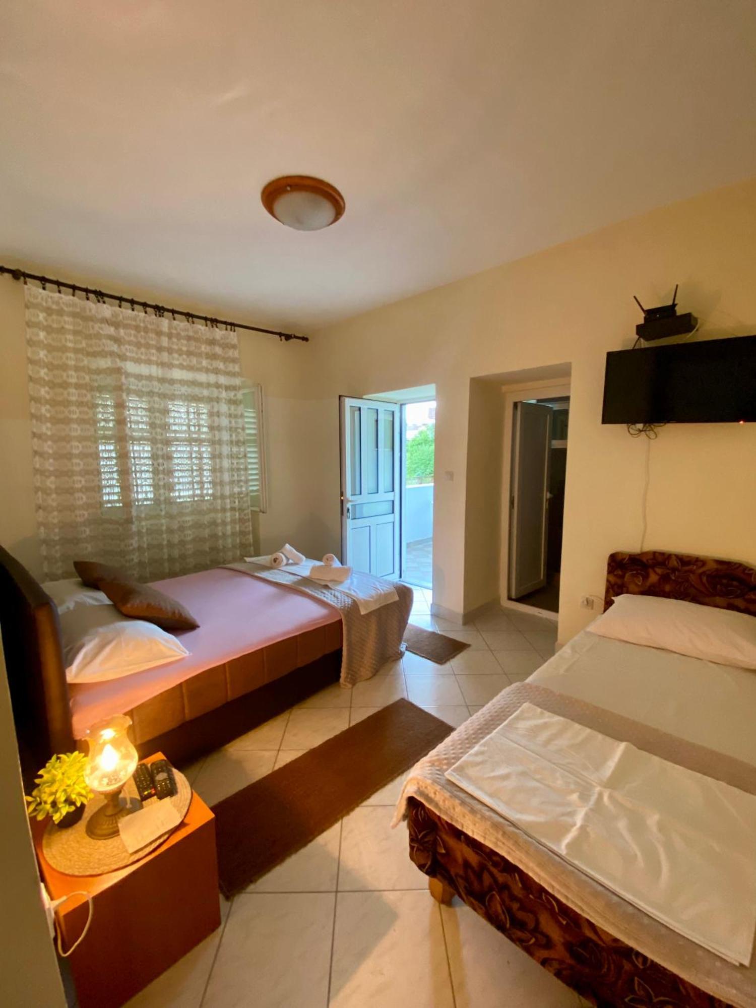 Apartmani Dragana Herceg Novi Exteriör bild